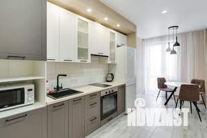 1-к квартира, посуточно, 40м2, 16/24 этаж