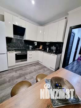 2-к квартира, посуточно, 59м2, 9/17 этаж