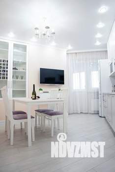 2-к квартира, посуточно, 65м2, 10/15 этаж