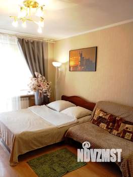 1-к квартира, посуточно, 35м2, 6/9 этаж