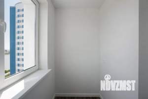 Студия квартира, посуточно, 28м2, 18/25 этаж