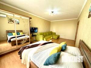 1-к квартира, посуточно, 45м2, 10/10 этаж