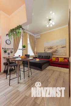 Студия квартира, посуточно, 30м2, 1/3 этаж