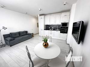 2-к квартира, посуточно, 45м2, 13/25 этаж