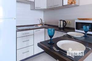 Студия квартира, посуточно, 33м2, 13/16 этаж