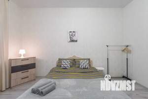 Студия квартира, посуточно, 22м2, 1/3 этаж