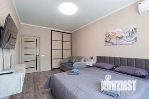 1-к квартира, посуточно, 40м2, 23/25 этаж