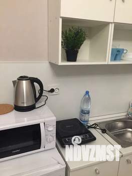 Студия квартира, посуточно, 18м2, 1/4 этаж