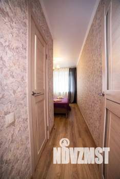 3-к квартира, посуточно, 80м2, 1/5 этаж