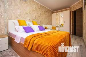 1-к квартира, посуточно, 42м2, 1/1 этаж