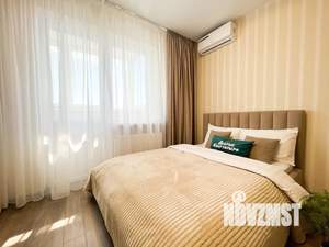 Студия квартира, посуточно, 37м2, 22/24 этаж