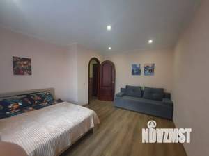 1-к квартира, посуточно, 37м2, 8/14 этаж