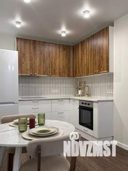 2-к квартира, посуточно, 42м2, 4/18 этаж