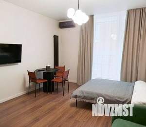 Студия квартира, посуточно, 35м2, 3/9 этаж