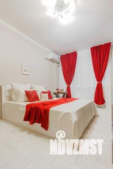 1-к квартира, посуточно, 38м2, 9/22 этаж