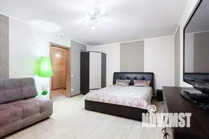 1-к квартира, посуточно, 40м2, 10/10 этаж