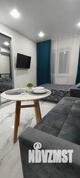 Студия квартира, посуточно, 30м2, 18/25 этаж