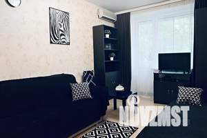 2-к квартира, посуточно, 48м2, 4/4 этаж