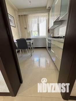 3-к квартира, посуточно, 75м2, 2/2 этаж