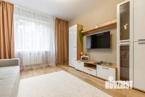 2-к квартира, посуточно, 59м2, 1/1 этаж