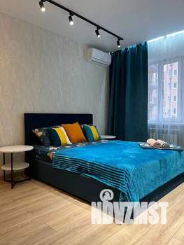 1-к квартира, посуточно, 42м2, 8/22 этаж