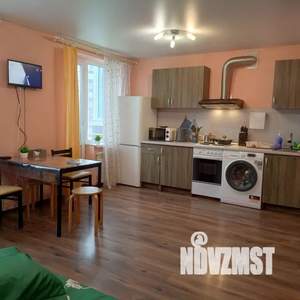 Студия квартира, посуточно, 36м2, 3/5 этаж