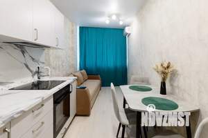 1-к квартира, посуточно, 42м2, 7/25 этаж