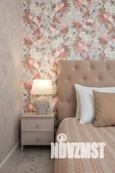 2-к квартира, посуточно, 52м2, 9/32 этаж