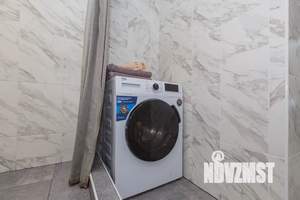 Студия квартира, посуточно, 25м2, 3/19 этаж