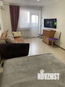 1-к квартира, посуточно, 42м2, 6/20 этаж