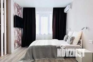 1-к квартира, посуточно, 44м2, 13/24 этаж