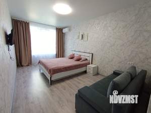 1-к квартира, посуточно, 40м2, 3/24 этаж