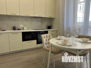 2-к квартира, посуточно, 42м2, 21/24 этаж