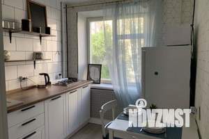 1-к квартира, посуточно, 43м2, 6/9 этаж