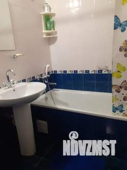 2-к квартира, посуточно, 65м2, 4/10 этаж