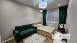 1-к квартира, посуточно, 38м2, 21/22 этаж
