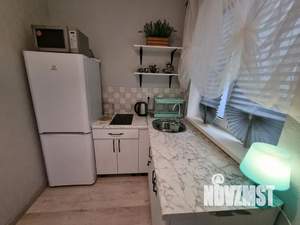 1-к квартира, посуточно, 27м2, 1/2 этаж