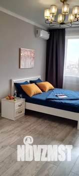 2-к квартира, посуточно, 50м2, 18/23 этаж