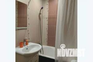 1-к квартира, посуточно, 39м2, 8/10 этаж