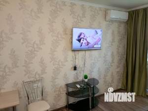 Студия квартира, посуточно, 38м2, 5/24 этаж