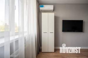 1-к квартира, посуточно, 35м2, 10/25 этаж