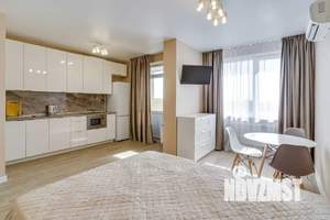 1-к квартира, посуточно, 36м2, 18/24 этаж