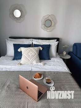 Студия квартира, посуточно, 30м2, 20/20 этаж