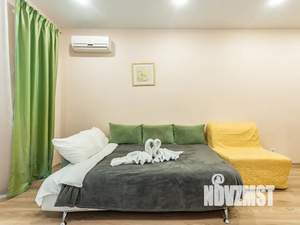 Студия квартира, посуточно, 25м2, 5/19 этаж