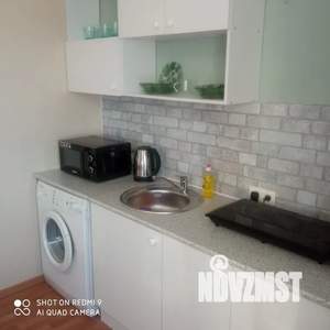 2-к квартира, посуточно, 42м2, 7/10 этаж