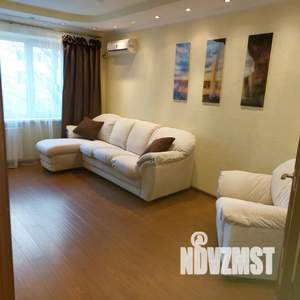 3-к квартира, посуточно, 64м2, 3/9 этаж