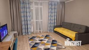 Студия квартира, на длительный срок, 42м2, 14/18 этаж