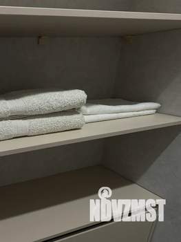 Студия квартира, посуточно, 35м2, 3/17 этаж