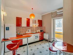 1-к квартира, посуточно, 42м2, 1/1 этаж