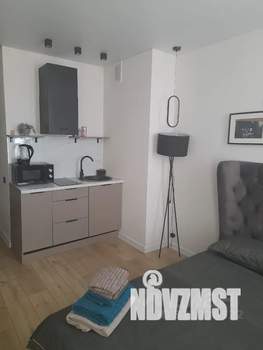 Студия квартира, посуточно, 30м2, 15/22 этаж